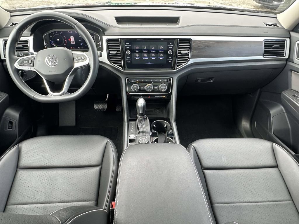 Certified 2023 Volkswagen Atlas SE w/ Panoramic Sunroof Package image 15