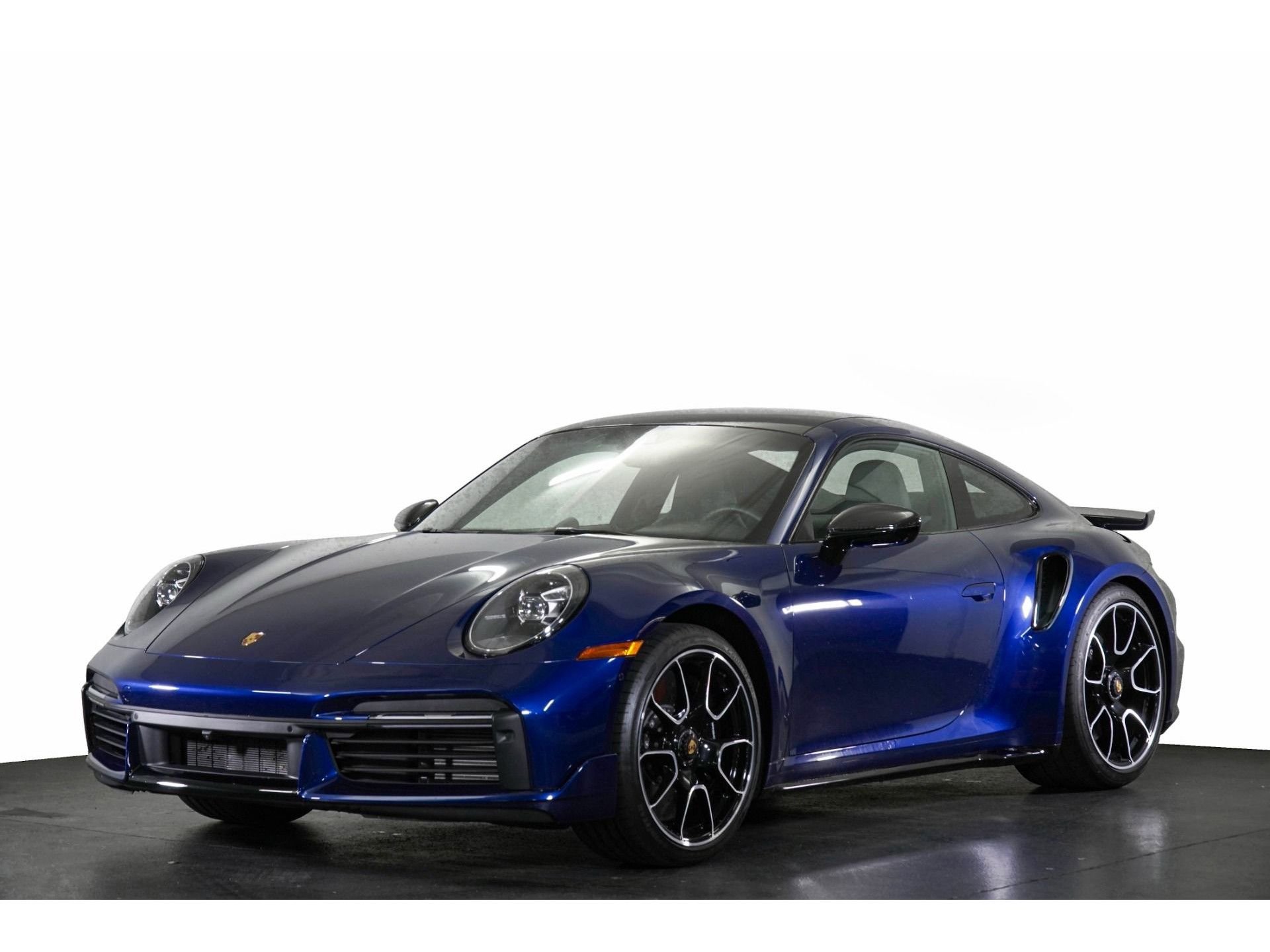 Used 2022 Porsche 911 Turbo S AWD/4WD image 29