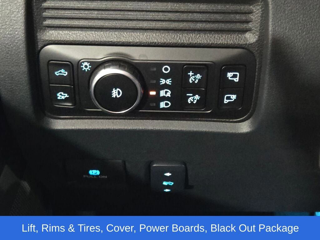 New 2026 Ford F350 Lariat w/ Black Appearance Package image 27