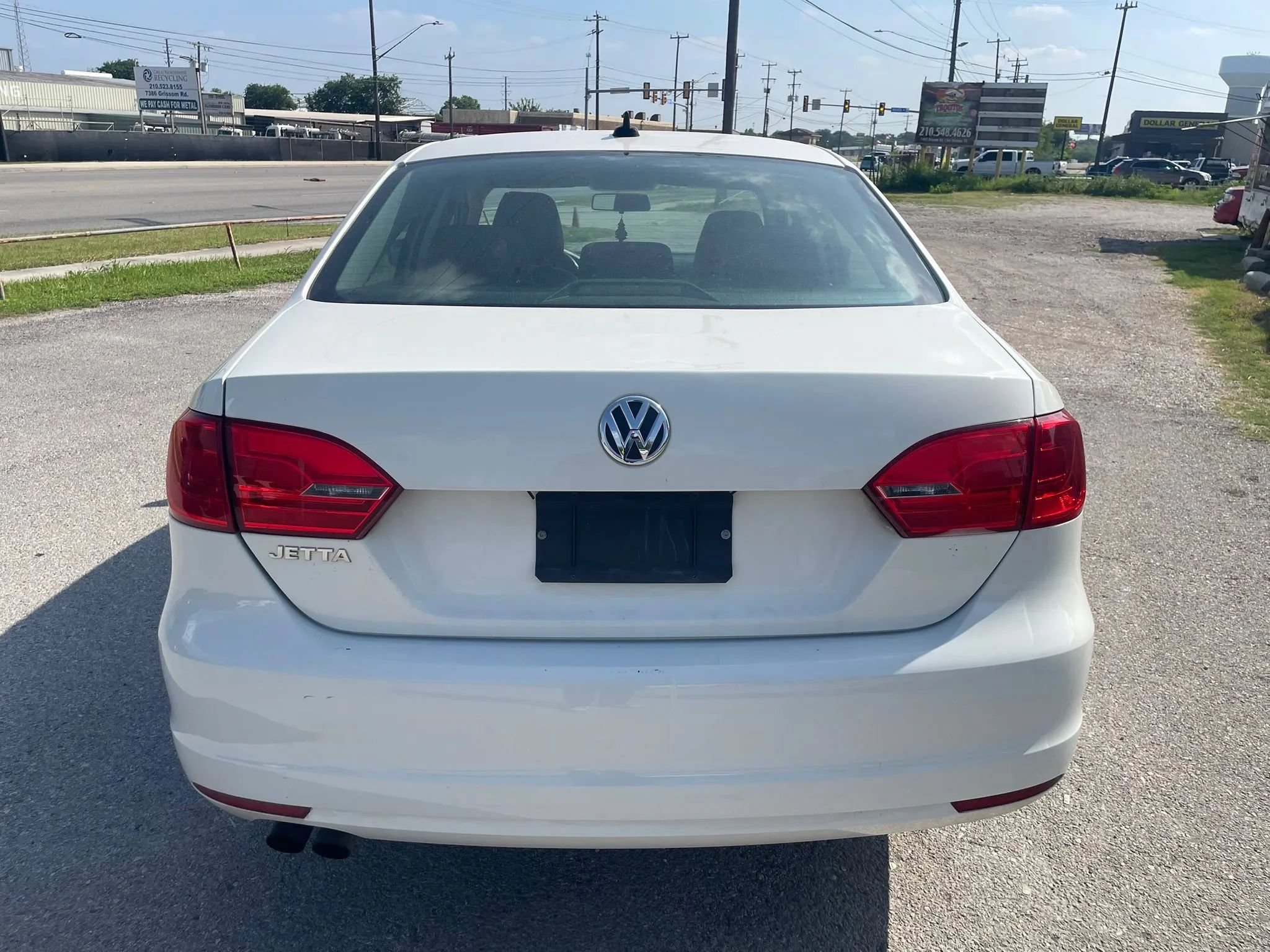 Used 2012 Volkswagen Jetta SEL FWD image 5
