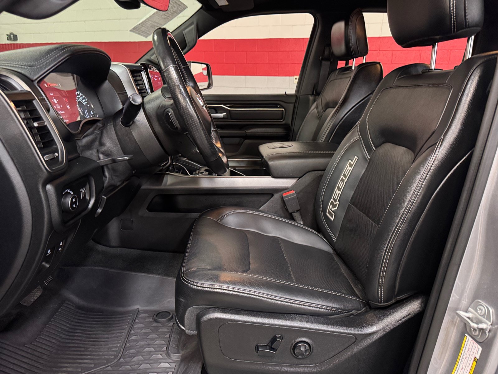 Used 2020 RAM 1500 Rebel w/ Rebel Level 2 Equipment Group AWD/4WD image 14