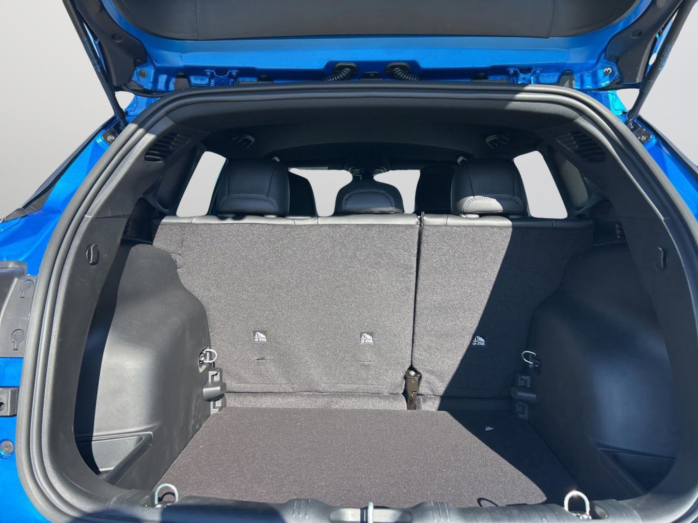 New 2026 Jeep Compass Latitude image 29