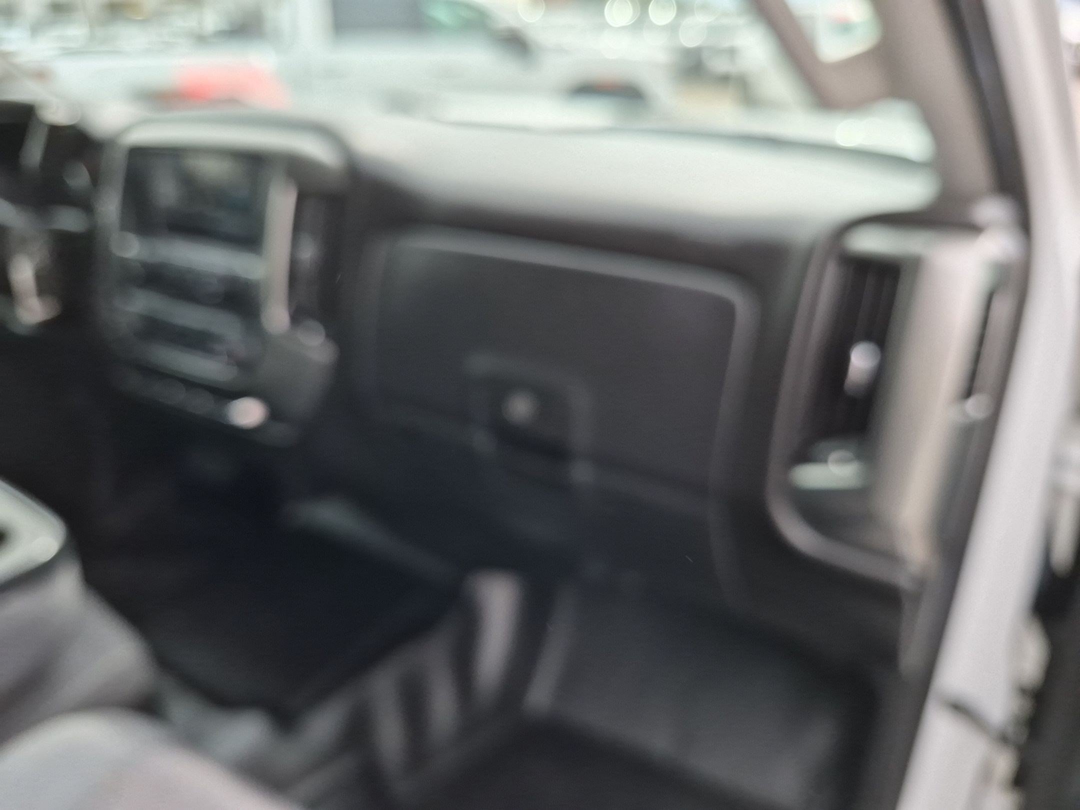 Used 2019 Chevrolet Silverado 2500 LT w/ Z71 Package, Off-Road AWD/4WD image 28