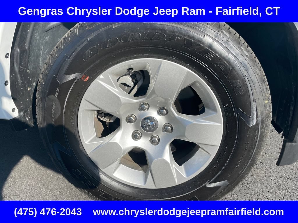 Certified 2025 RAM 1500 Big Horn AWD/4WD image 9