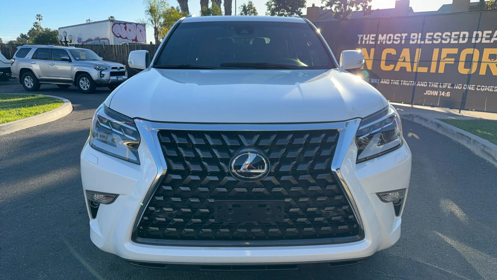 Used 2020 Lexus GX 460 Premium w/ Premium Package AWD/4WD image 4