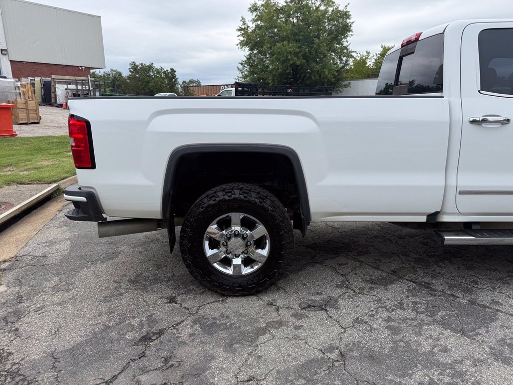 Used 2016 GMC Sierra 3500 Denali w/ Duramax Plus Package AWD/4WD image 13