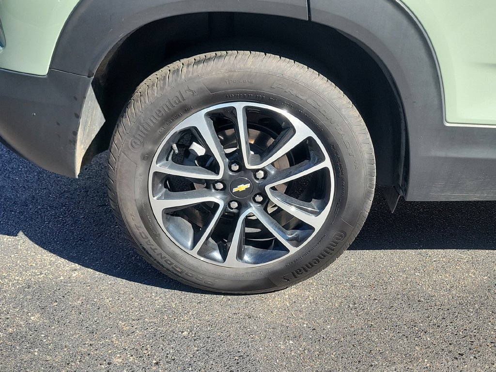 Used 2025 Chevrolet TrailBlazer LT FWD image 7