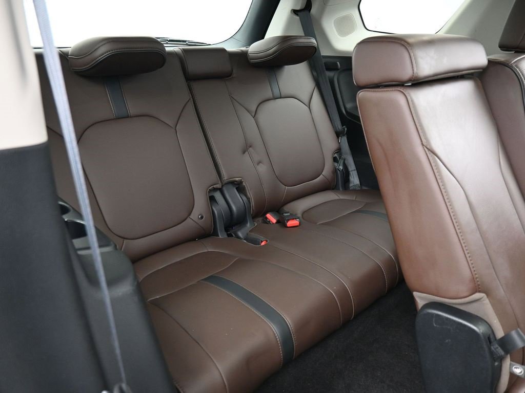 Used 2023 Honda Pilot Elite image 38