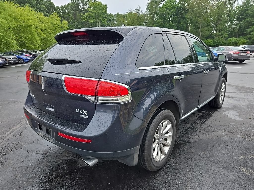 Used 2014 Lincoln MKX AWD w/ Equipment Group 102A image 3