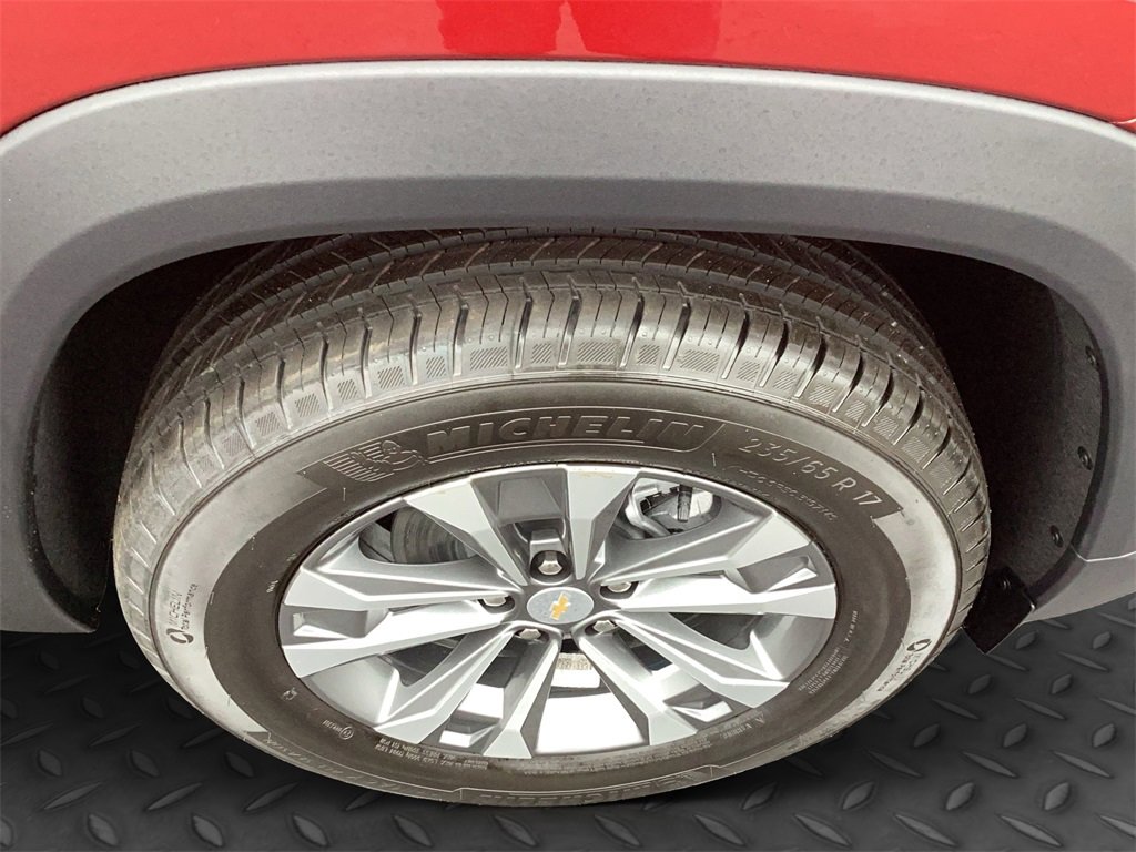 New 2026 Chevrolet Equinox LT image 30