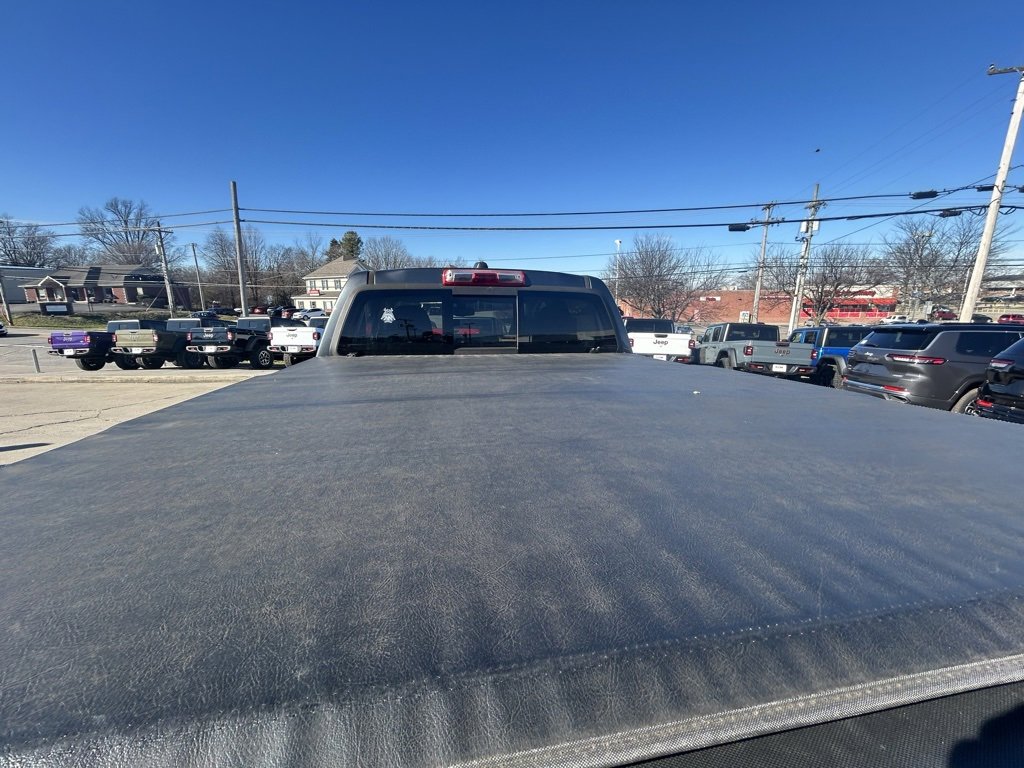Used 2016 Chevrolet Colorado LT w/ LT Convenience Package image 8