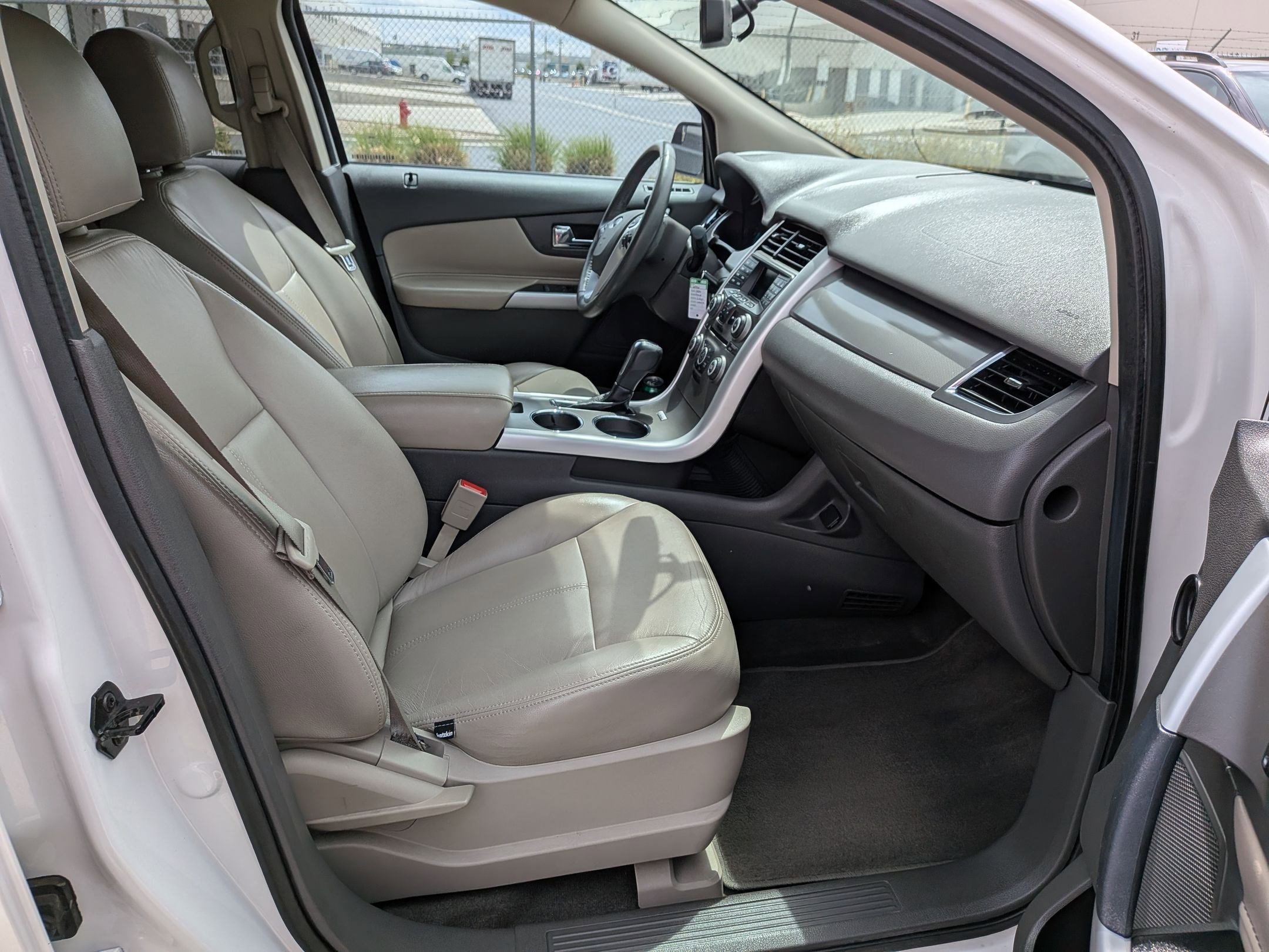 Used 2014 Ford Edge SEL AWD/4WD image 27