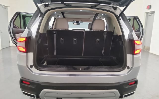 Used 2023 Honda Pilot Elite image 15