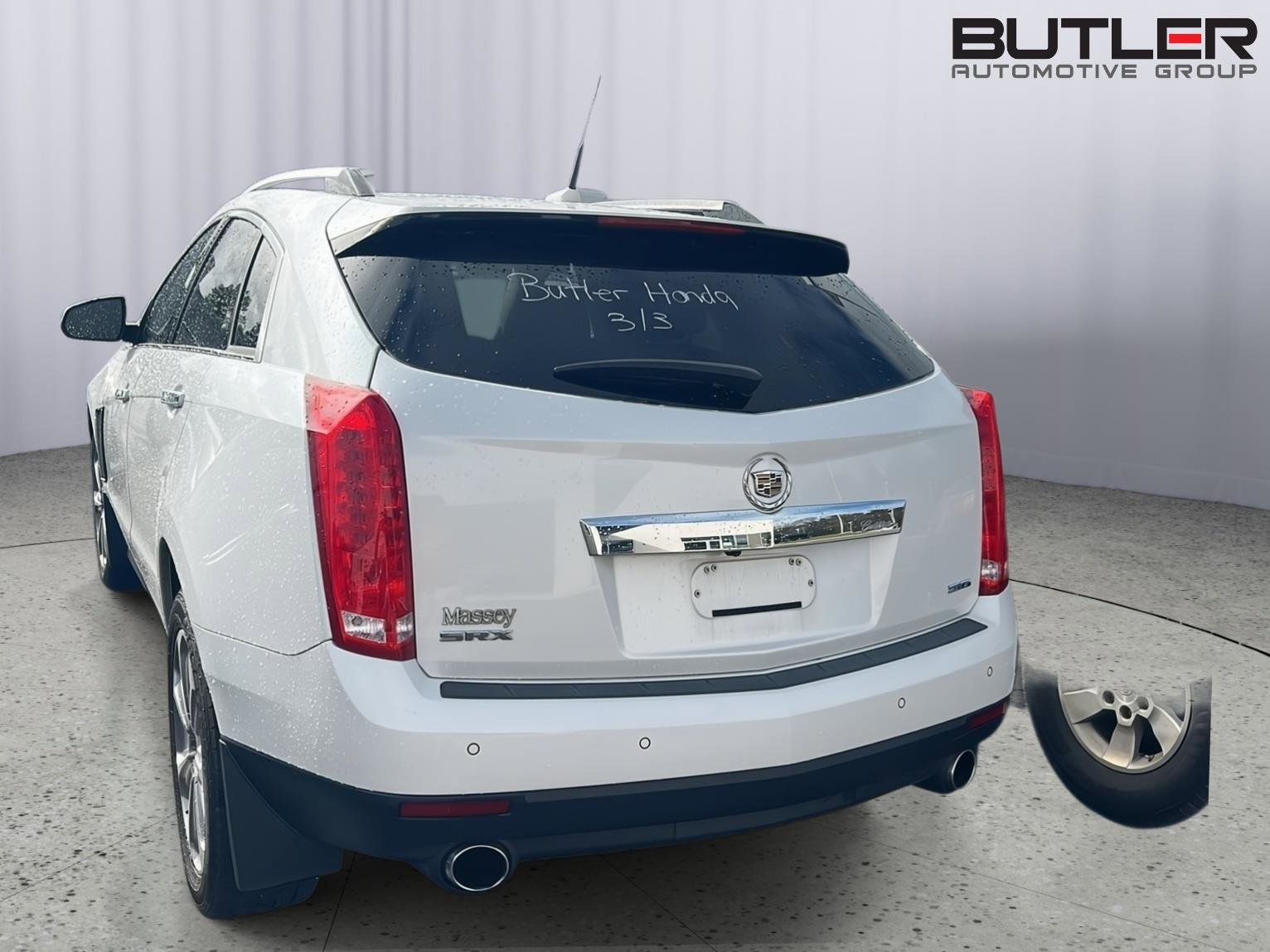 Used 2014 Cadillac SRX Performance w/ Driver Assist Package image 9