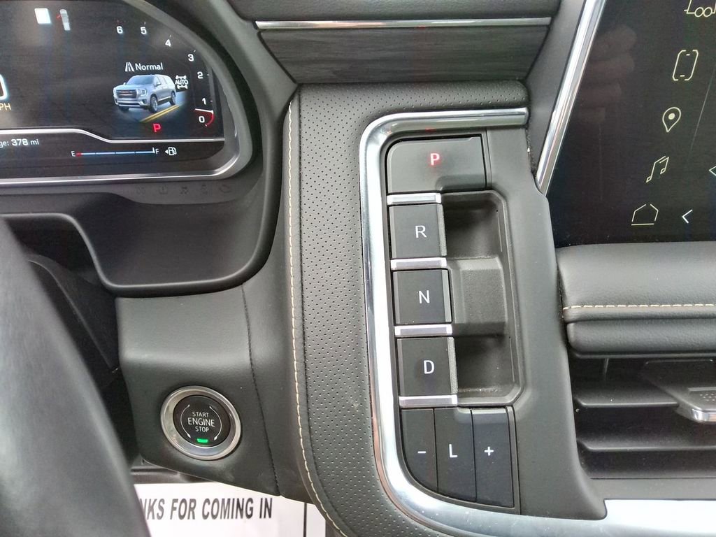 Used 2023 GMC Yukon XL SLT AWD/4WD image 15