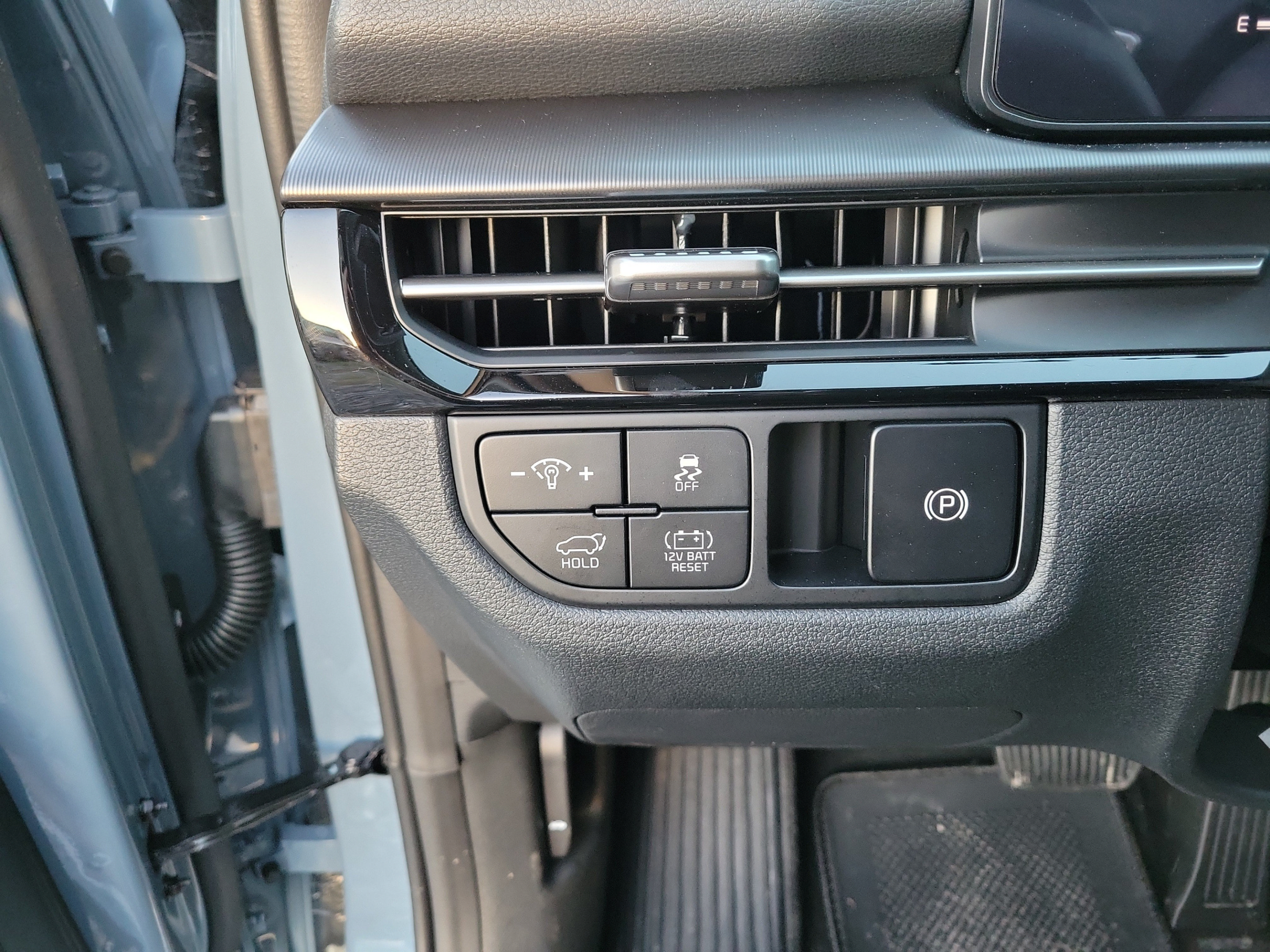 New 2027 Kia Sportage EX FWD image 25