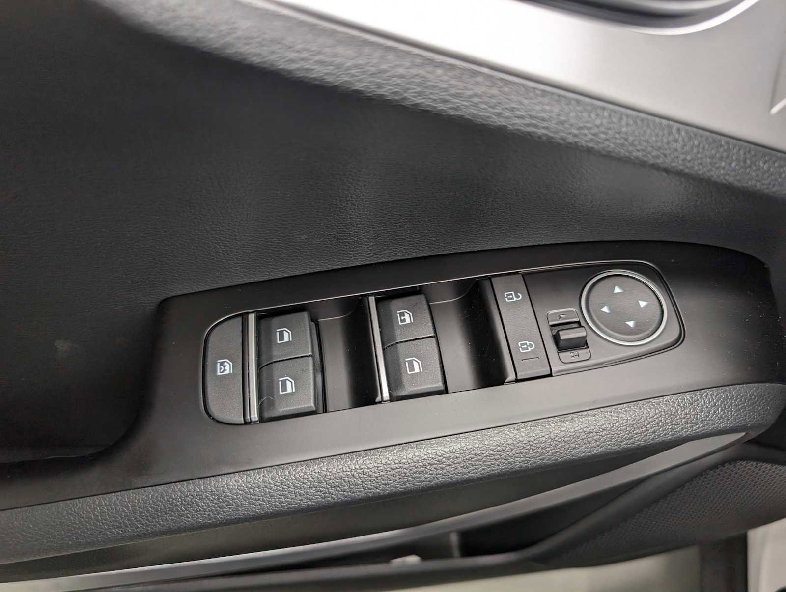 New 2025 Kia Soul LX image 30