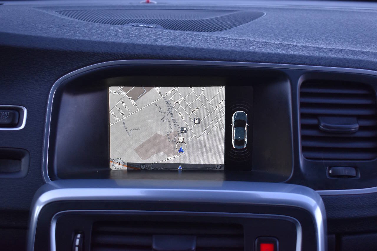 Used 2016 Volvo S60 T5 Inscription Platinum FWD image 30