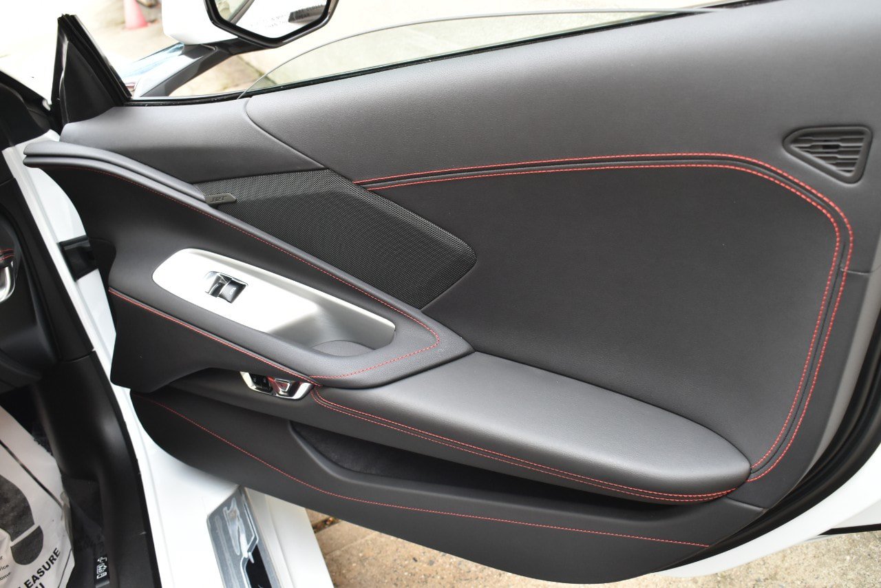 Used 2025 Chevrolet Corvette Stingray Coupe w/ Battery Protection Package RWD image 20