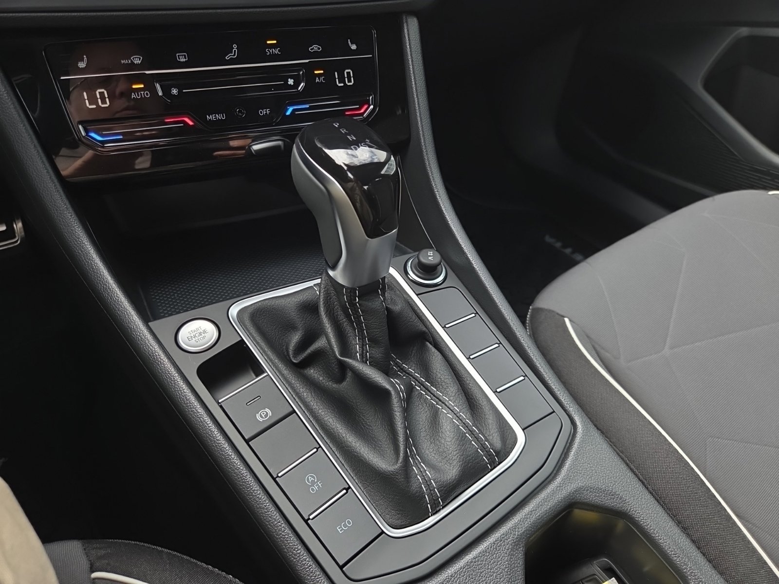 New 2027 Volkswagen Jetta Sport FWD image 25