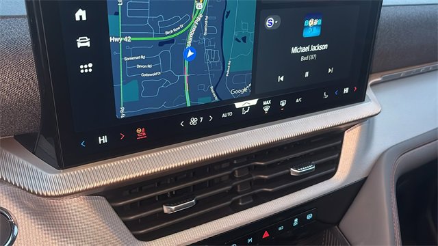 New 2025 Ford Explorer Active w/ Active Comfort Package image 18