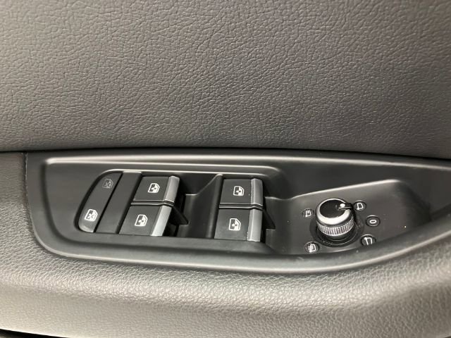 Used 2017 Audi A4 2.0T Premium Plus w/ Premium Plus Package image 29