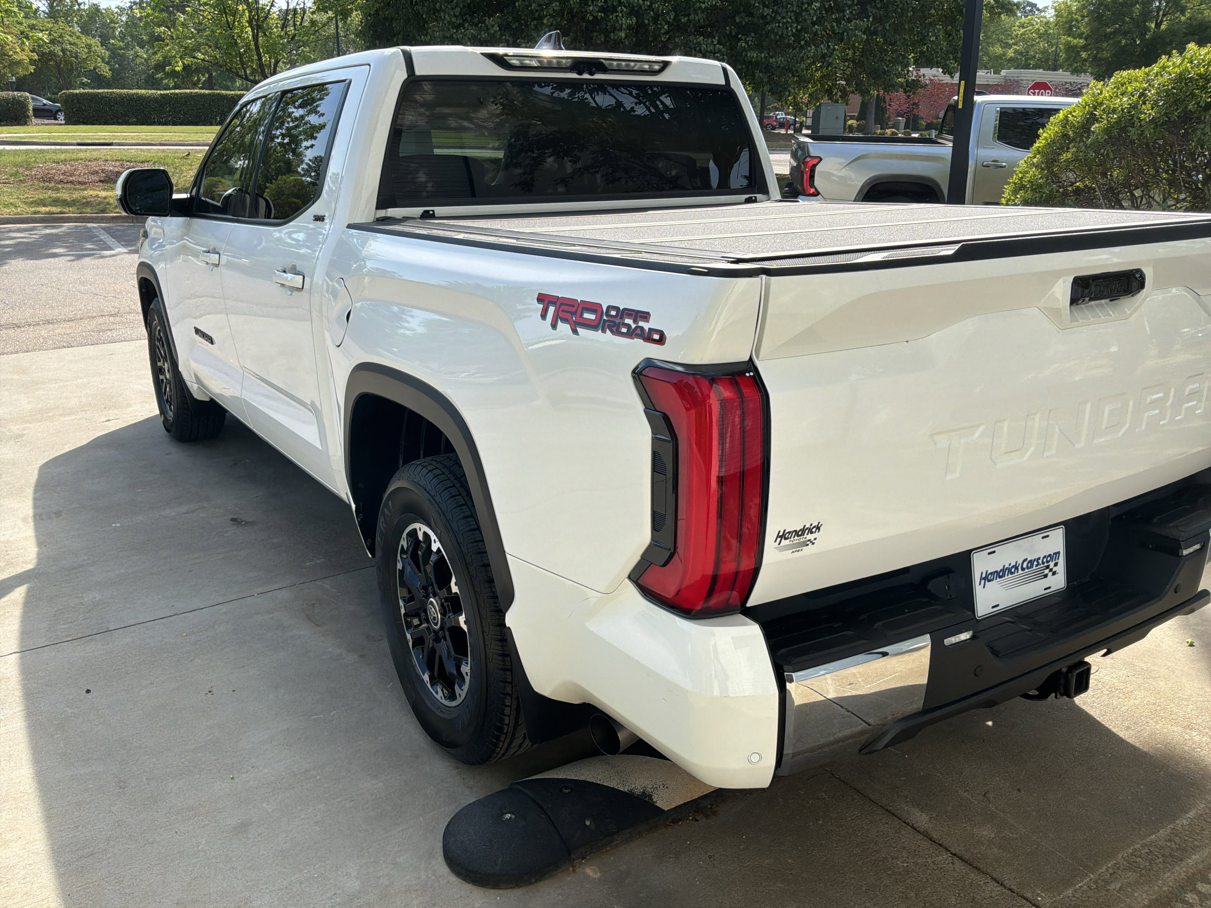 Used 2022 Toyota Tundra SR5 RWD image 8