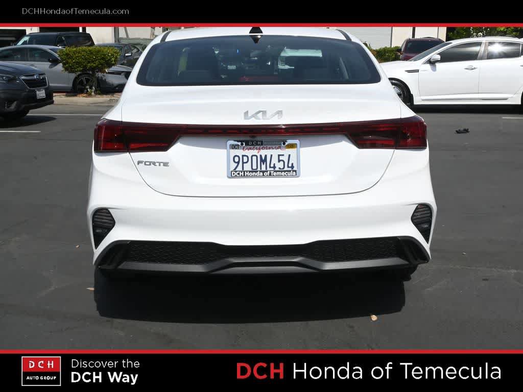 Used 2024 Kia Forte LXS w/ LXS Technology Package FWD image 6