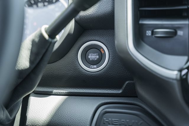 New 2026 RAM 3500 Big Horn AWD/4WD image 36
