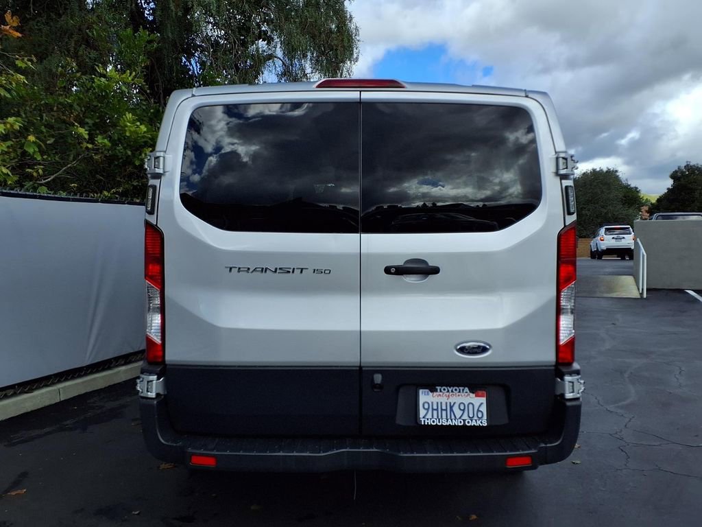 Used 2018 Ford Transit 150 XL image 6