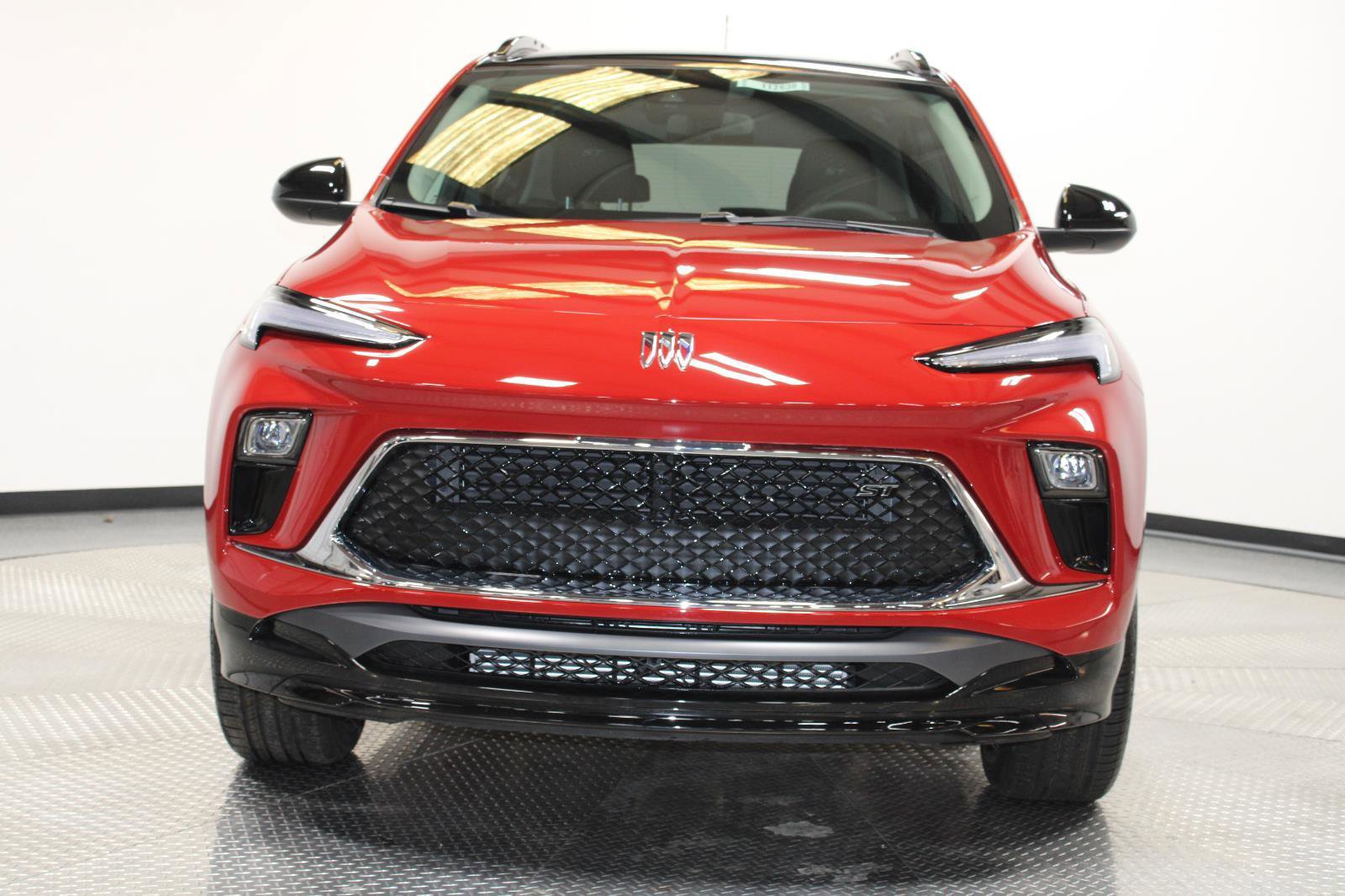 New 2026 Buick Encore GX Sport Touring image 2