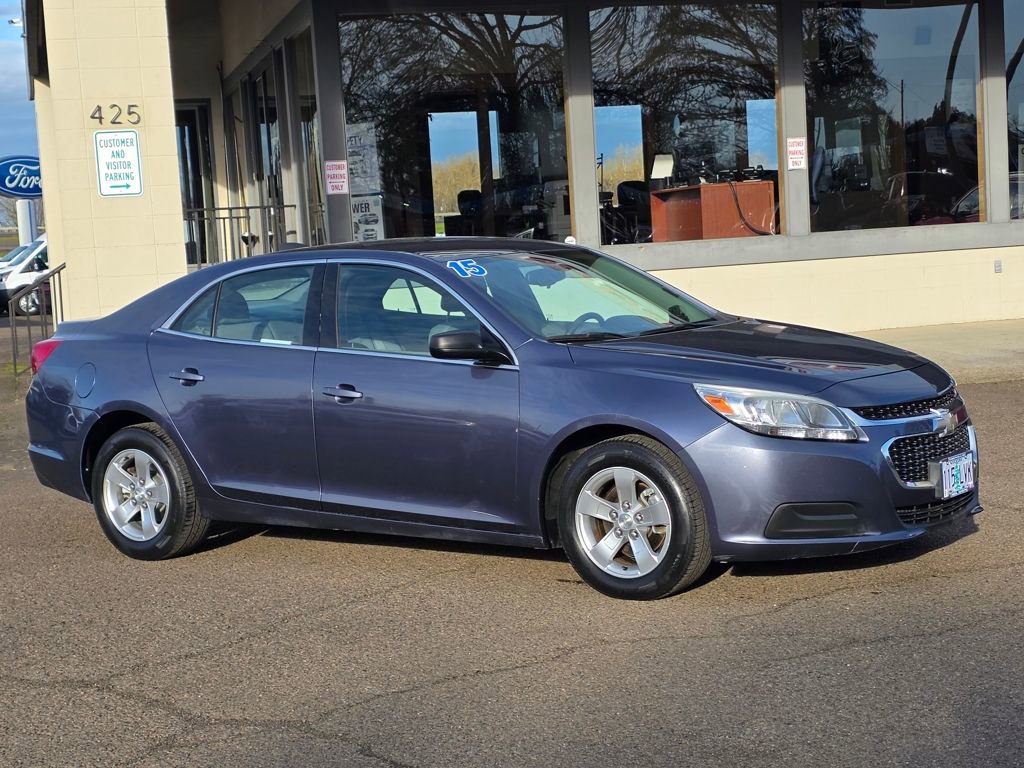Used 2015 Chevrolet Malibu LS image 3