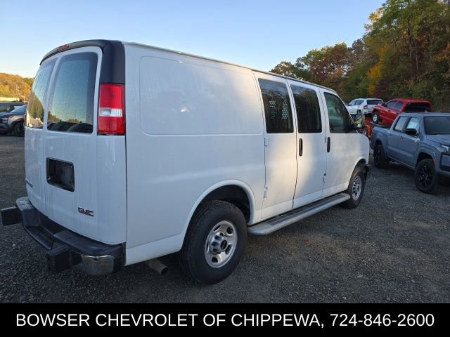 Used 2024 GMC Savana 2500 w/ Driver Convenience Package image 5