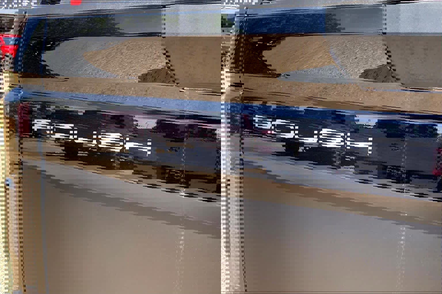 Used 2019 Ford F250 Lariat w/ Lariat Ultimate Package AWD/4WD image 10