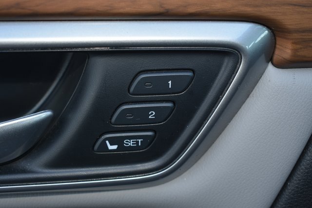 Used 2022 Honda CR-V EX-L image 16