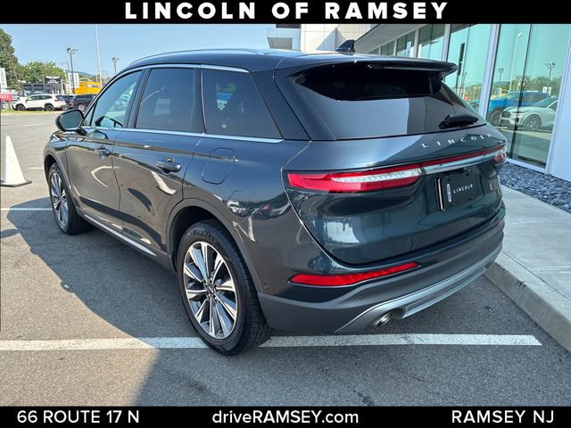 Used 2022 Lincoln Corsair Reserve w/ Equipment Group 201A AWD/4WD image 3