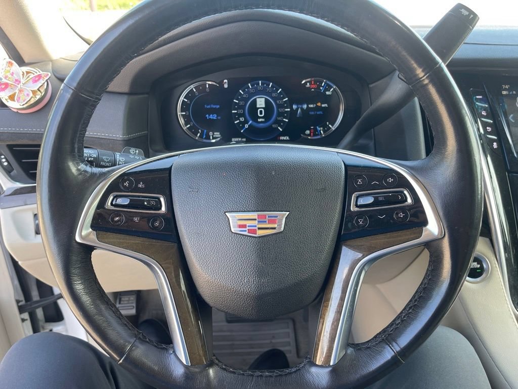 Used 2020 Cadillac Escalade 4WD image 12