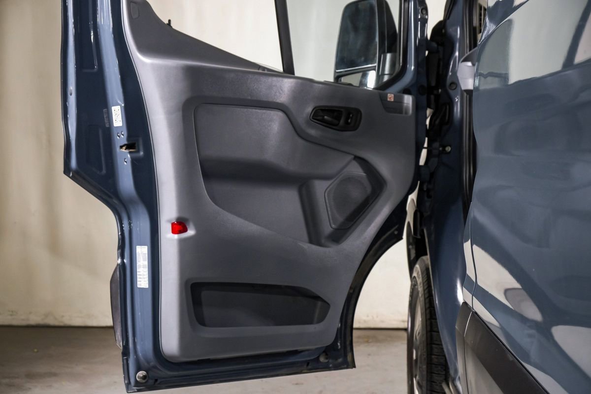 Used 2019 Ford Transit 250 148 High Roof Extended image 29