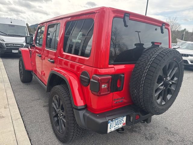 Used 2025 Jeep Wrangler Unlimited Sahara AWD/4WD image 4