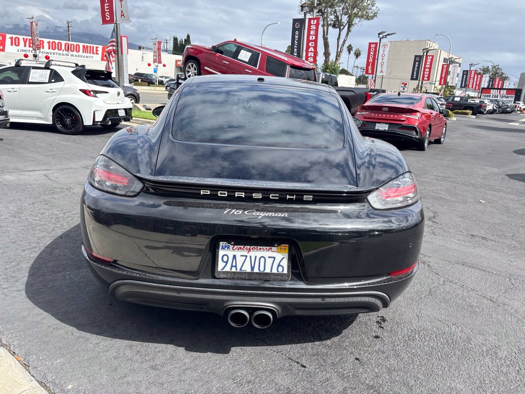 Used 2021 Porsche 718 Cayman RWD image 5