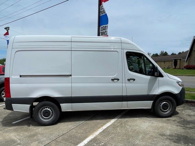 Used 2025 Mercedes-Benz Sprinter 2500 image 8