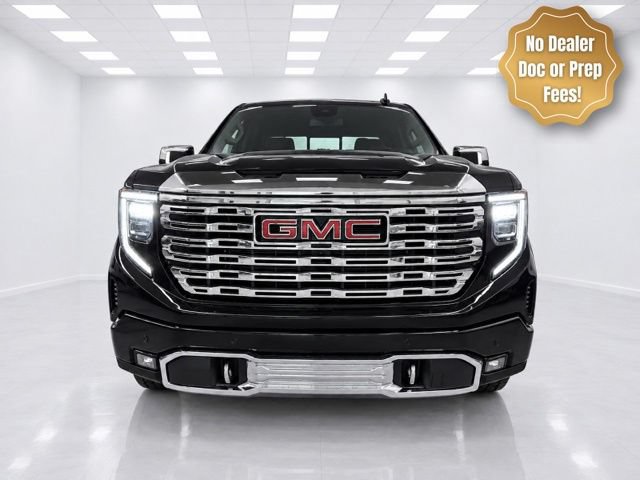 Used 2023 GMC Sierra 1500 Denali AWD/4WD image 2