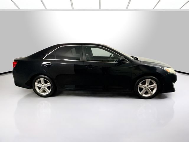 Used 2012 Toyota Camry SE image 10