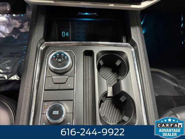 Used 2024 Ford Expedition XLT image 14