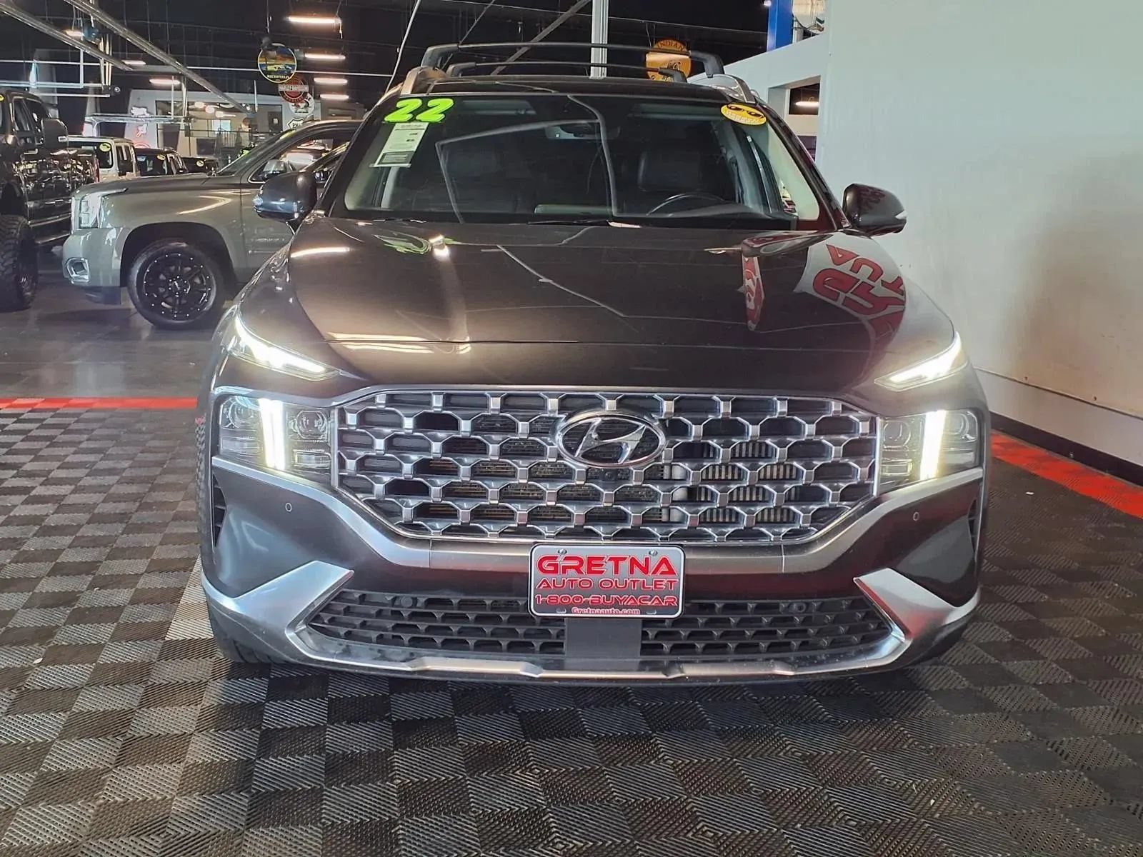 Used 2022 Hyundai Santa Fe Limited AWD/4WD image 3