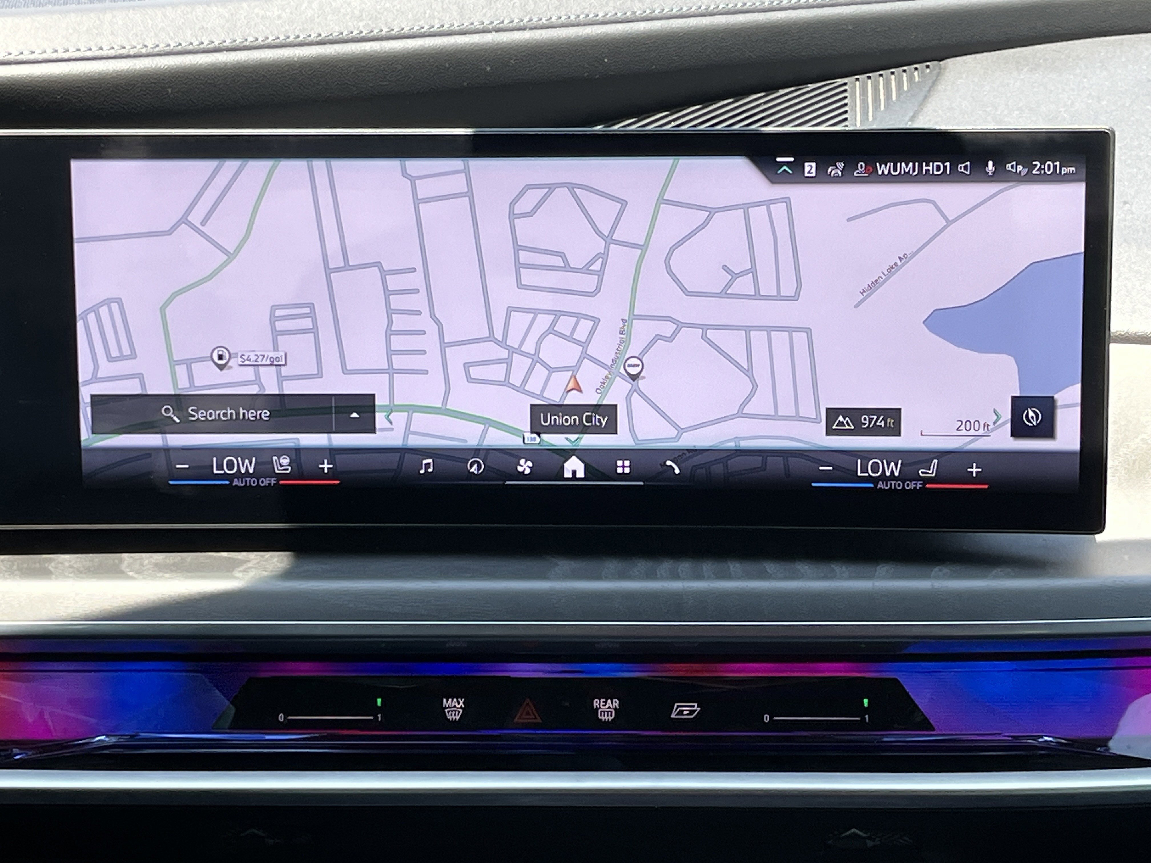 Used 2023 BMW 740i RWD image 6