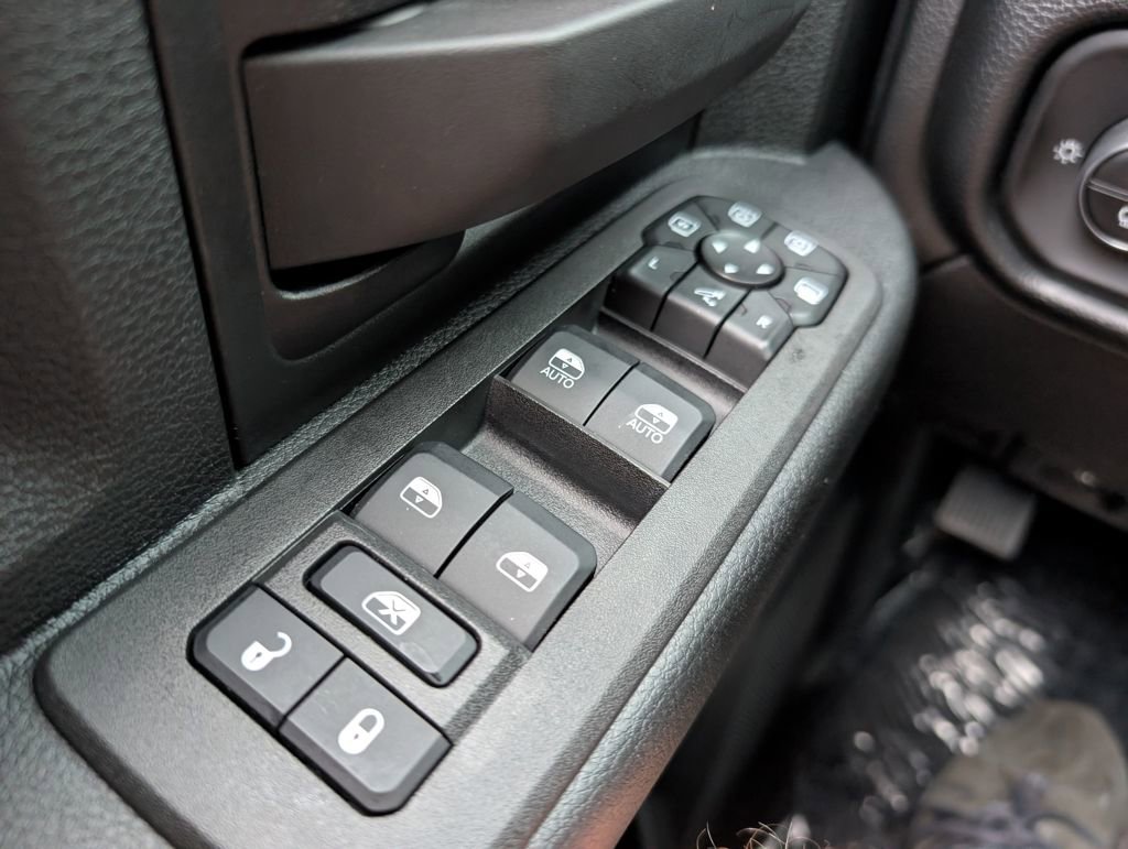 New 2026 RAM 2500 Tradesman AWD/4WD image 39