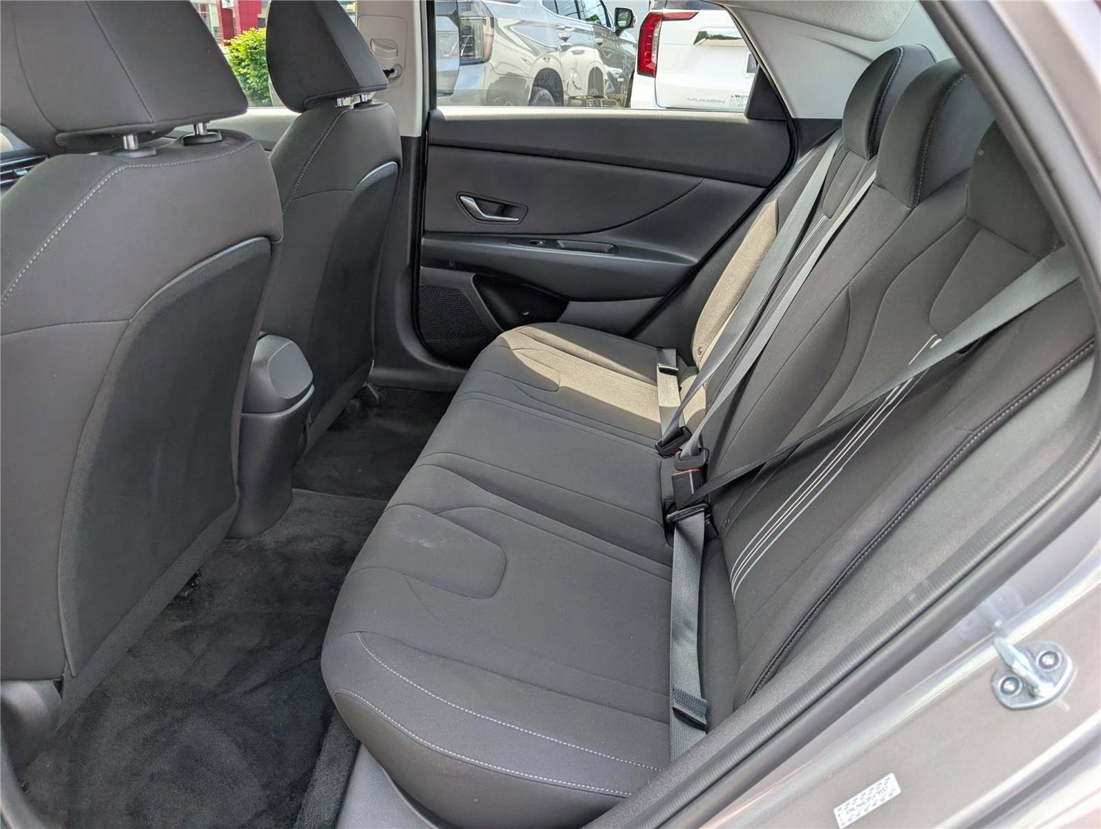 Used 2023 Hyundai Elantra SEL w/ Cargo Package FWD image 14