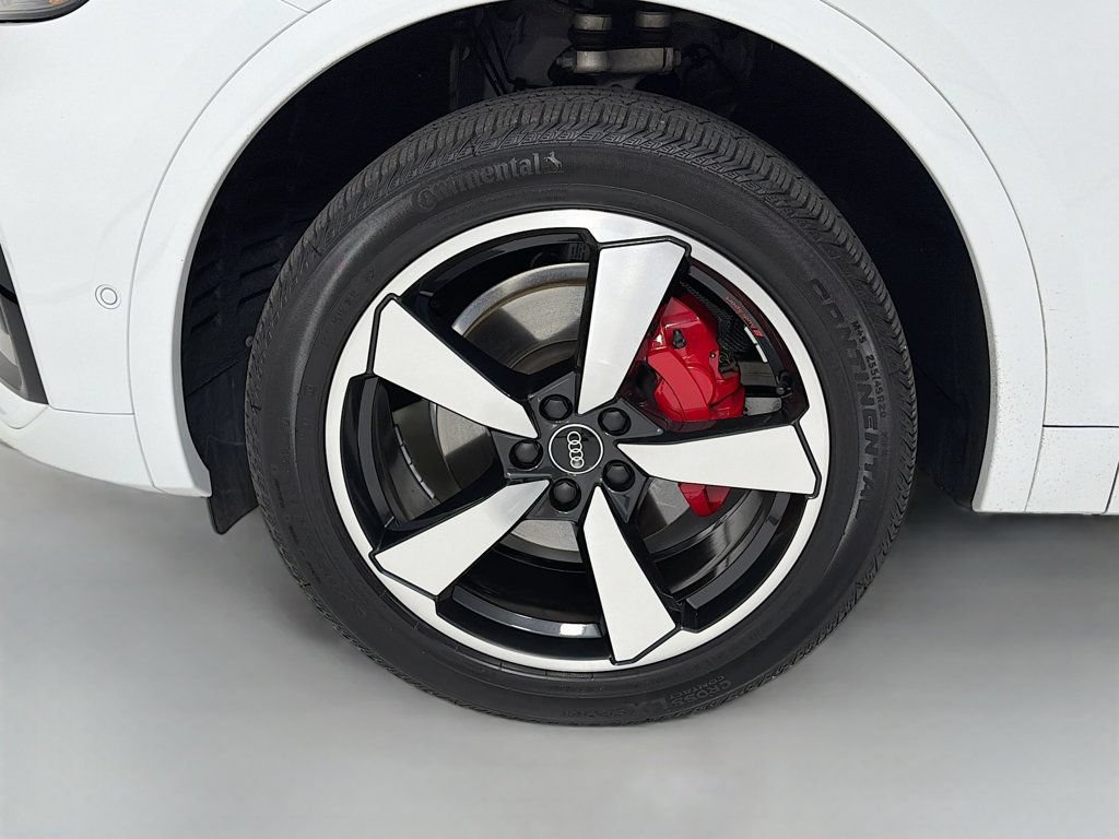 Used 2024 Audi Q5 2.0T Prestige AWD/4WD image 33