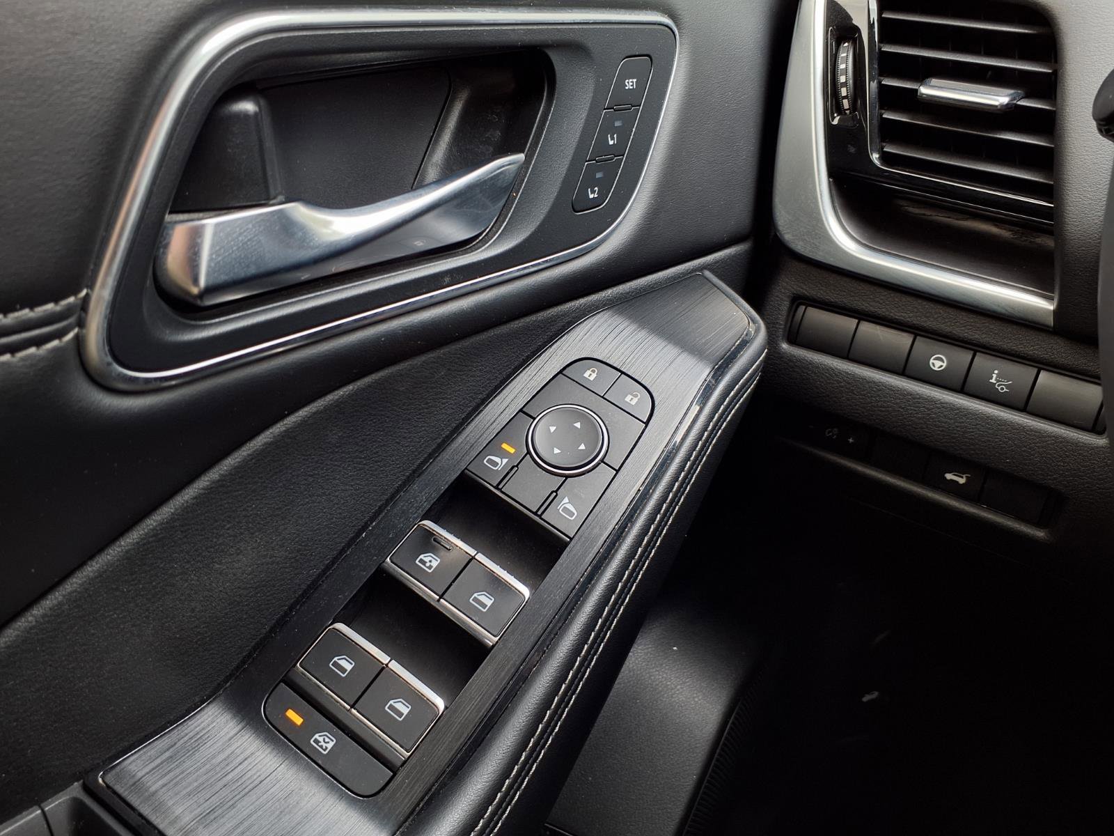 Used 2021 Nissan Rogue Platinum image 22